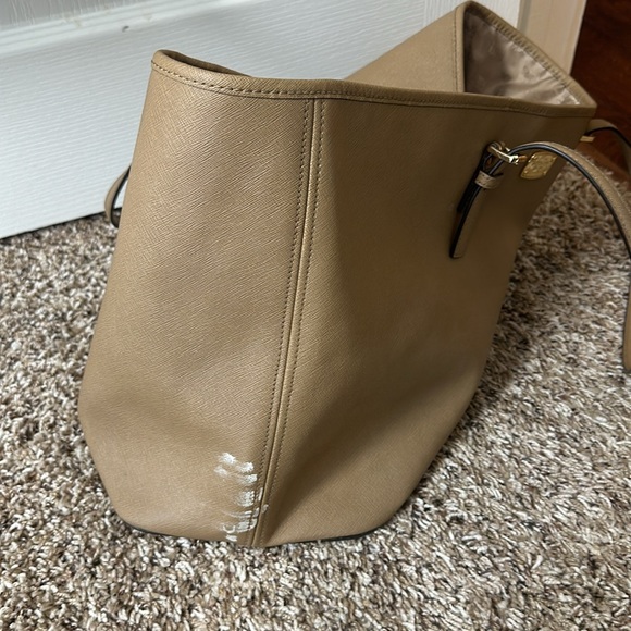 MK TOTE - Picture 4 of 5